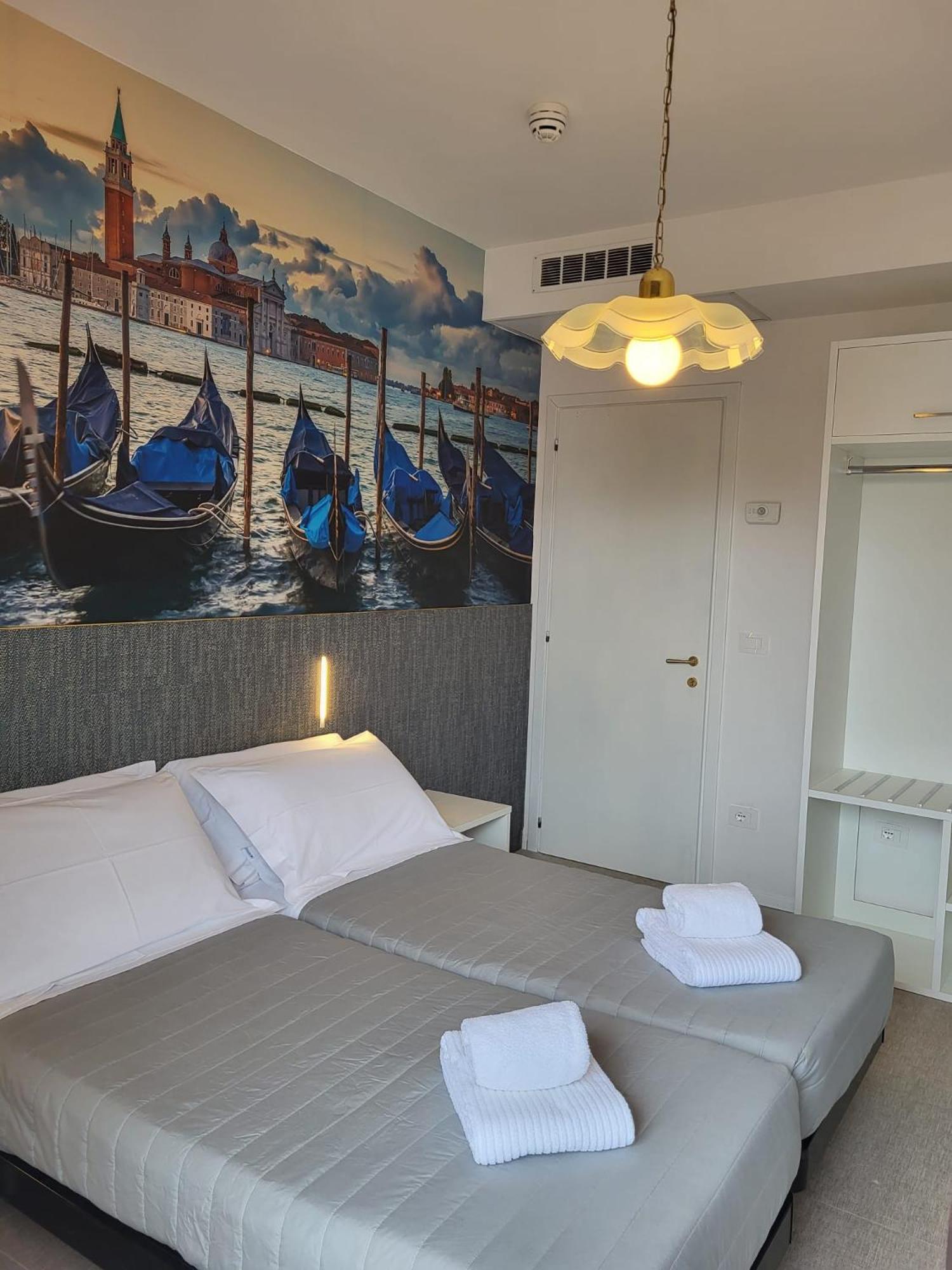 Hotel Piccadilly Τζεσόλο Λίντο Εξωτερικό φωτογραφία